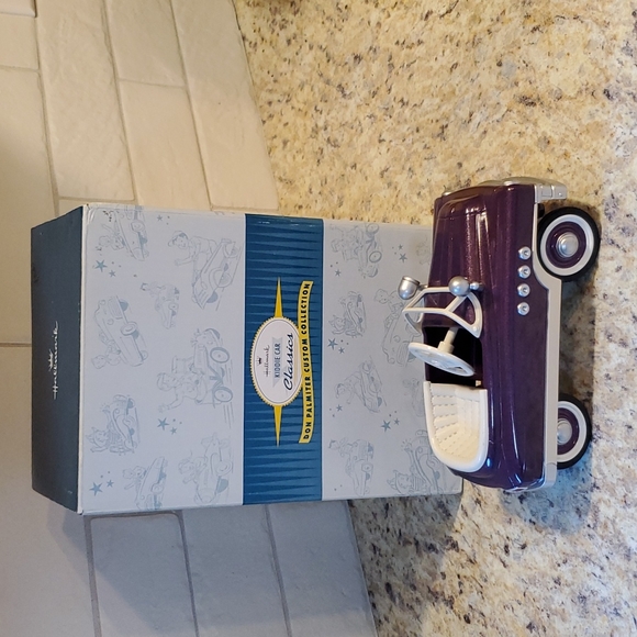 Vintage Collectible Hallmark Kiddie Car Classics NIB - Picture 1 of 10